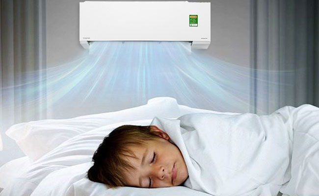 Tác hại của việc để luồng khí từ máy lạnh thổi trực tiếp vào người